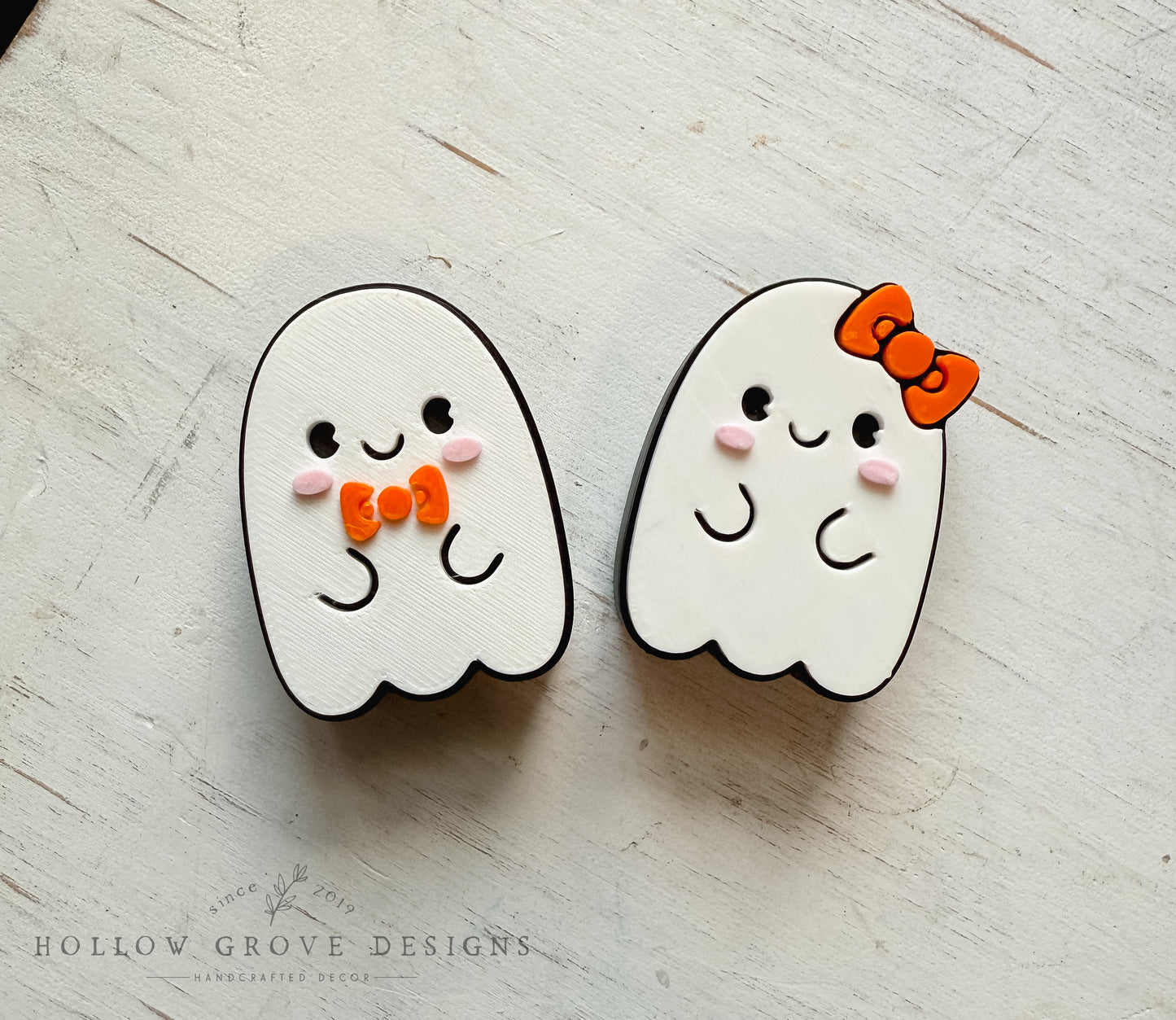 Mrs. and Mr. Cute Ghost Straw Charm