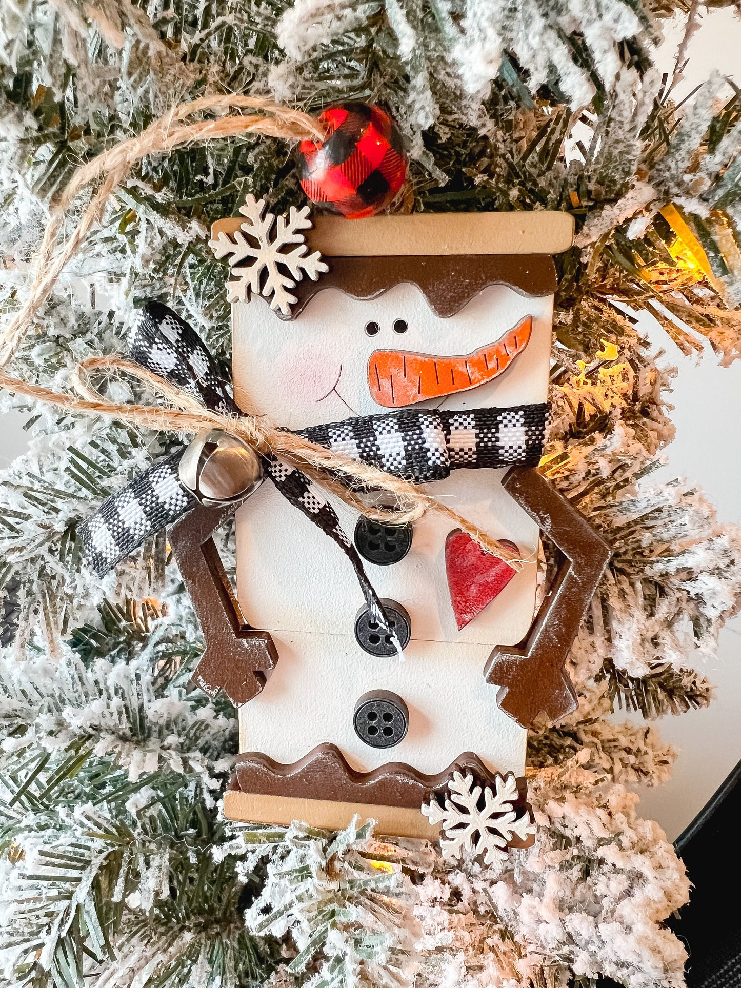 S’mores Marshmallow Snowmen | Snowmen Ornaments | Snowman Decor