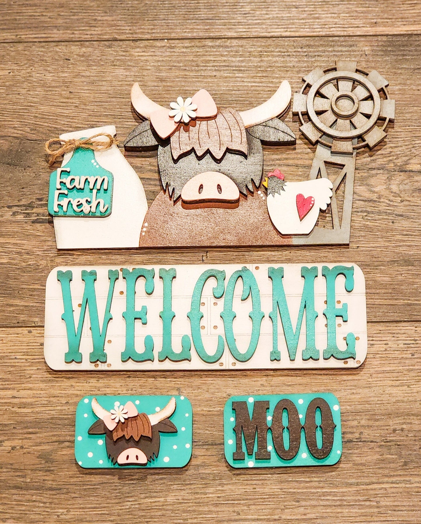 Highland Cow Truck Insert | Truck Door Hanger | Seasonal Decor | Tiered Tray Decor | Farmhouse Truck | Cow Door Hanger