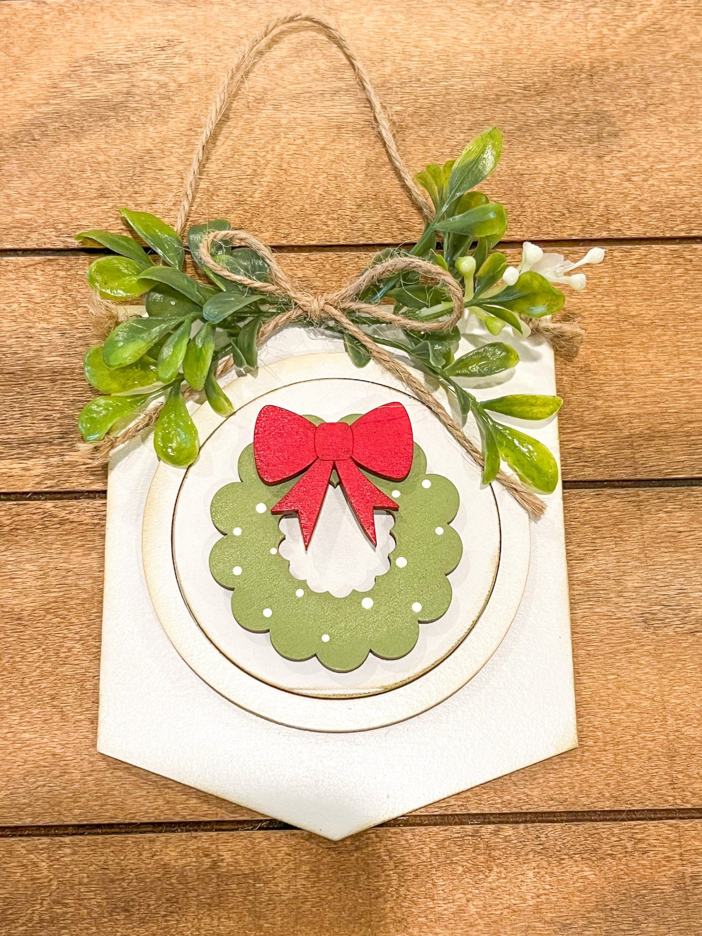 Christmas Wreath 3-Inch Insert for Interchangeable Seasonal Sign | Interchangeable Hanging Sign | Seasonal Decor | Christmas Decor