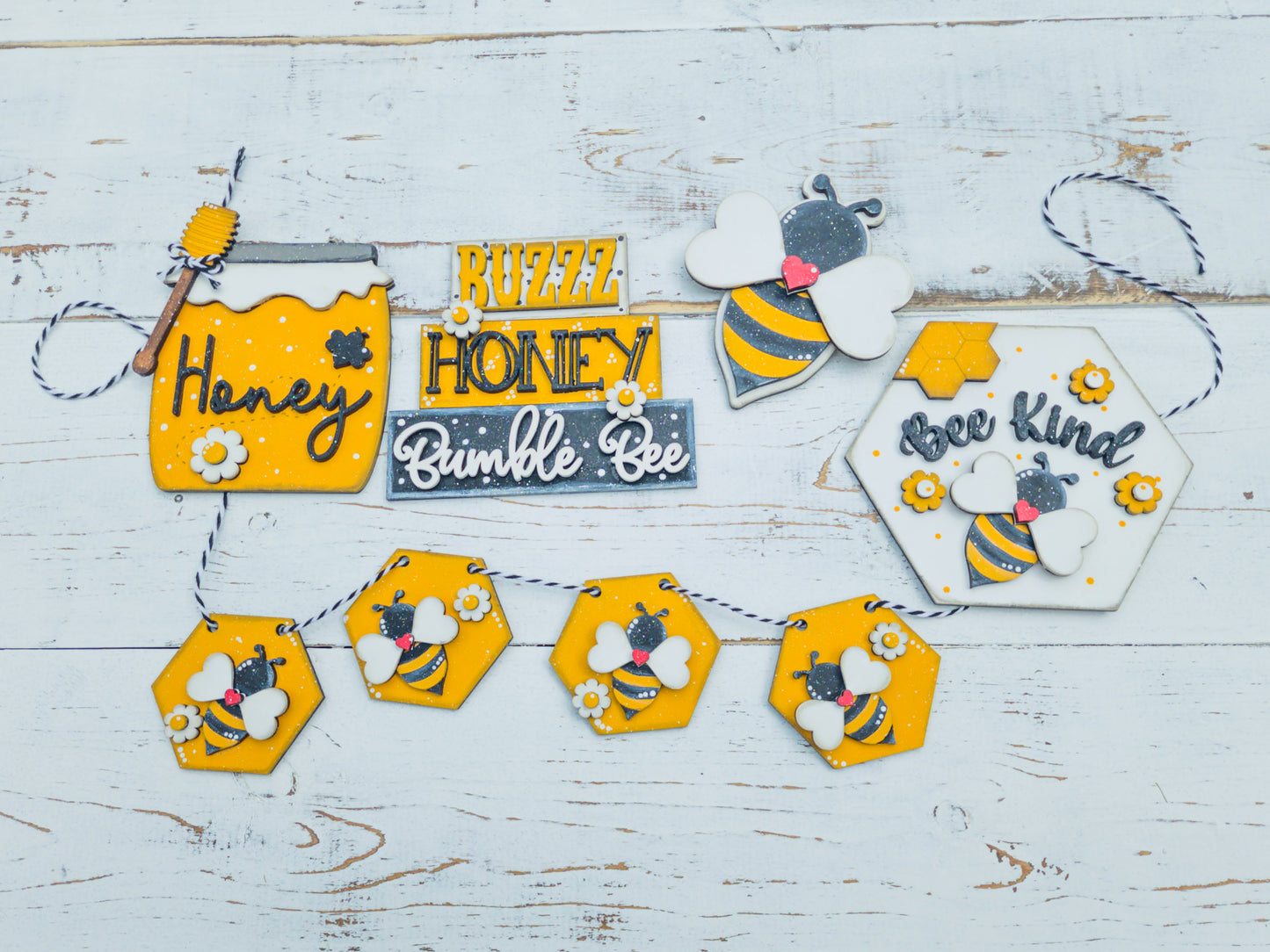 Honey Bee Tiered Tray Set